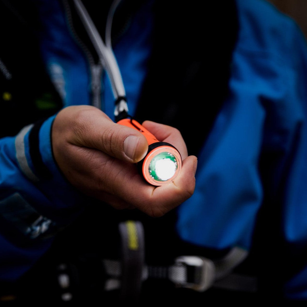 Torche flottante OLAS avec technologie homme à la mer
